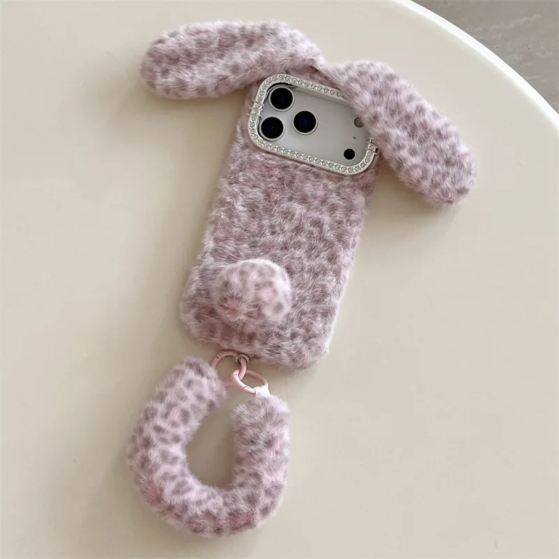 Coque en peluche douce avec mo - Apple Iphone 16 avis et prix