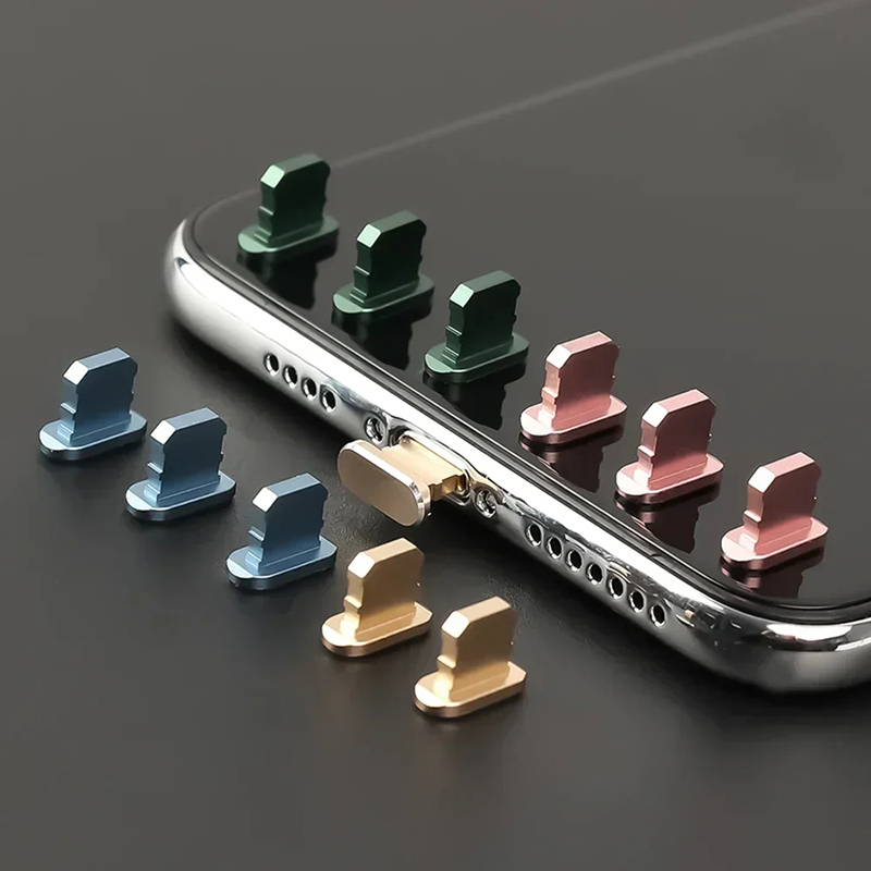 Bouchon anti-poussière en méta - Phone Accessories Online avis et prix